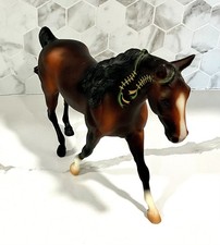Vintage Breyer Missouri Fox Trotter Horse #768 Green Gold Ribbons 1999-00 EUC picture