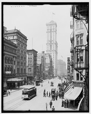 New York City Broadway Times Building 1903-1910 streetcars pedestrians picture