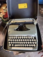 Vintage SCM Smith-Corona Sterling Manual Portable Typewriter Sage Green w/ Case picture