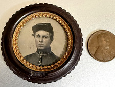 RARE 1860s Round Thermoplastic Cased TINTYPE Young CIVIL WAR Soldier 1-5/8 inch picture