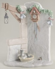 Lladró 6895 It's Almost Time -  Santa's Magical Workshop Series MINT w BOX picture