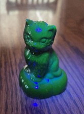 Vintage Boyd Glass Kitten on a Pillow Furr Green Uranium UV Reactive  picture