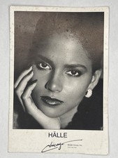 Halle Berry  1980s Model Comp Card - Chicago Model Group picture
