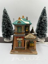 LEMAX Caddington Village Christmas Collection 2003 West End Depot Light-up picture