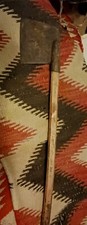 **AWESOME ANTIQUE TOBACCO  CUTTER HATCHET IRON STEEL HEAD GREAT PATINA   ** picture