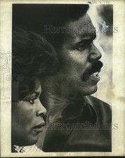 1976 Press Photo Cicely Tyson & Robert Hooks in 