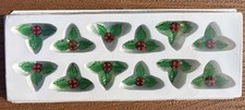 VTG Villeroy & Boch 10 Acrylic Holly Leaf W Red Berries Christmas Table Decor picture