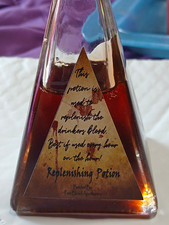 Harry Potter Rare Apothecary Replenishing Potion picture