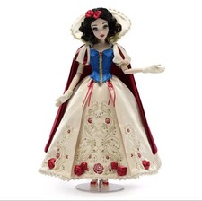 DISNEY SNOW WHITE SHANGHAI LIMITED EDITION 17” DOLL DISNEYLAND NEW picture