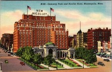 Gateway Park  & Nicollet Hotel Minneapolis Minn. Linen Post Card picture