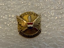 UNITED AIR LINES 1 YEAR SERVICE PIN, SCREW BACK, 10 KB picture