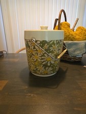 VINTAGE West Bend Thermo-Serv Daisy Ice Bucket w Lid  picture
