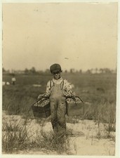 Photo:Browns Mills NJ Peula Amava 1910 Cranberry Farm Child Labor picture