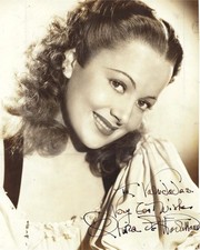 OSCAR WINNER LEADING ACTRESS OLIVIA DE HAVILLAND, SIGNED VINTAGE PHOTO picture