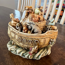 Vintage 1999 Harmony Kingdom 'Y2HK' ark resin treasure box figurine. picture