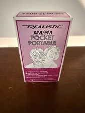 Vintage RS Realistic AM FM Solid State Pocket Hand Held Radio 12-609A - WORKS picture