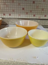 VTG PYREX  Daisy 
