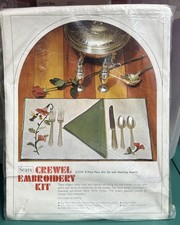 Sears Crewel Embroidery Kit 5141 Vintage 8pc Place Mat Napkin Set Sealed NOS picture