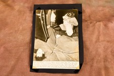 Glendale CA Fatal Auto Accident Scene Child Survives 1947 AP Wire Photo V32 picture