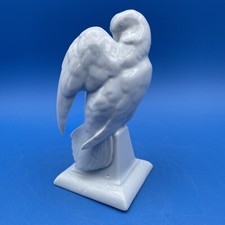 ROSENTHAL GERMANY BLANC DE CHINE PORCELAIN FIGURINE OF PARAKEET BIRD PREENING picture